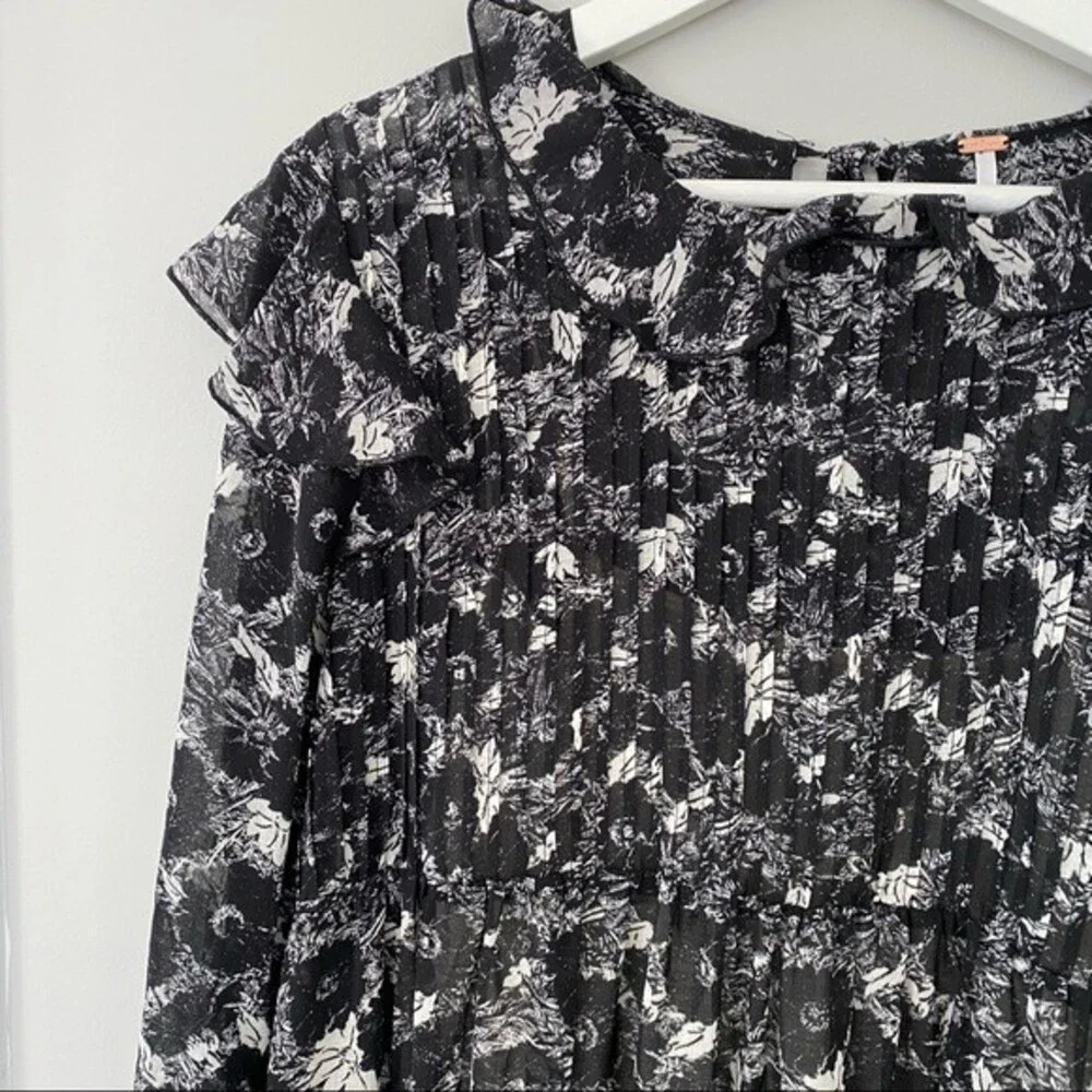 Free People Dress These Dreams Black White Long Sleeve Ruffle Shift Mini Medium